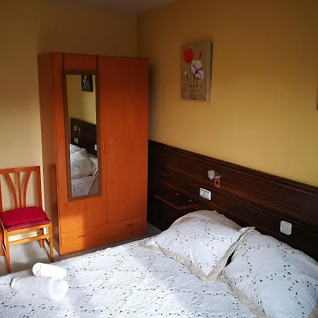 Guest house Escarla Aren