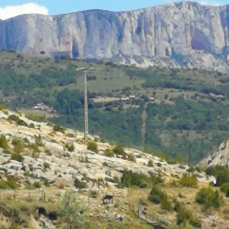 Escarla Pensión 3*